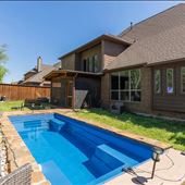 House near Grand Praire - Joe Pool Lake