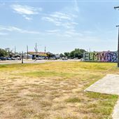 Elmwood Neighborhood