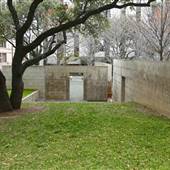 1807 Ross Park