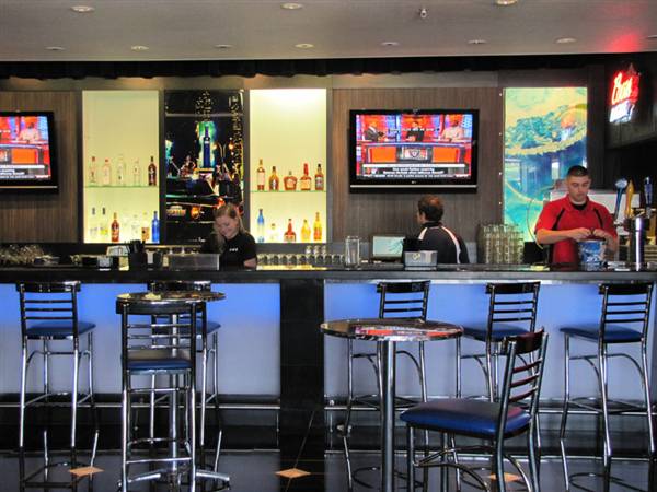 Studio Movie Grill - Dallas Royal