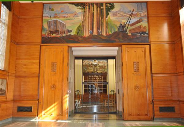 Fair Park - Hall of State - E. Tx. room looking to W. Tx. room/Library (3/18/2014 - Credits: Jan Thomas)