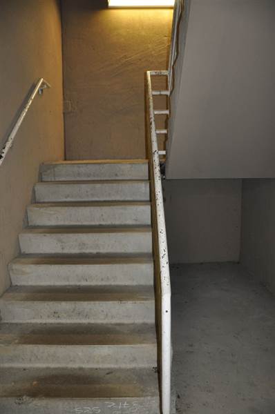 8787 N. Stemmons Off Bldg - Parking Garage