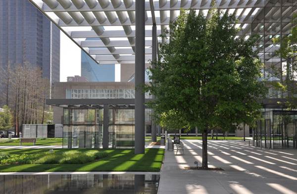 Winspear Opera House - Exterior (3/28/2011 - Credits: Jan Thomas)