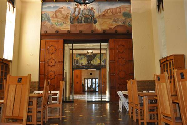 Fair Park - Hall of State - W. Tx. room/Library looking to E. Tx. Room (3/18/2014 - Credits: Jan Thomas)