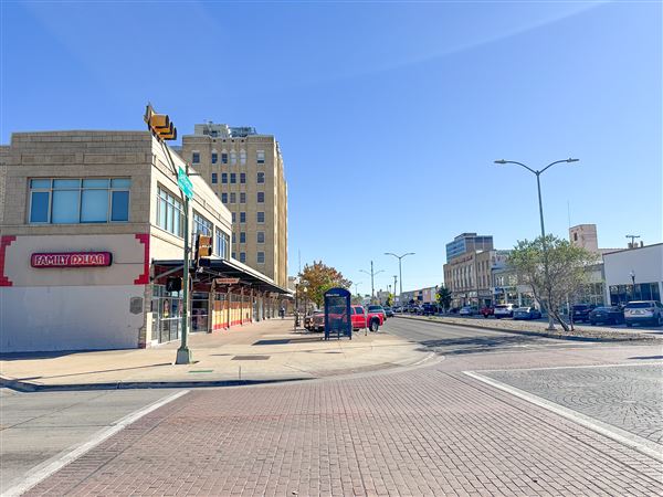 Jefferson Street, Oak Cliff (5/9/2025)