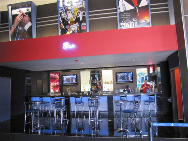 Studio Movie Grill - Dallas Royal