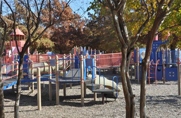 Bachman Lake Park - Playground & Jogging Track