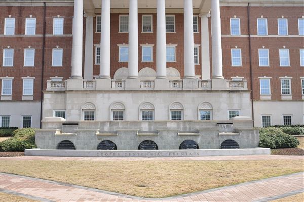 Southern Methodist University (9/30/2022 - Credits: Aaron Holloway)