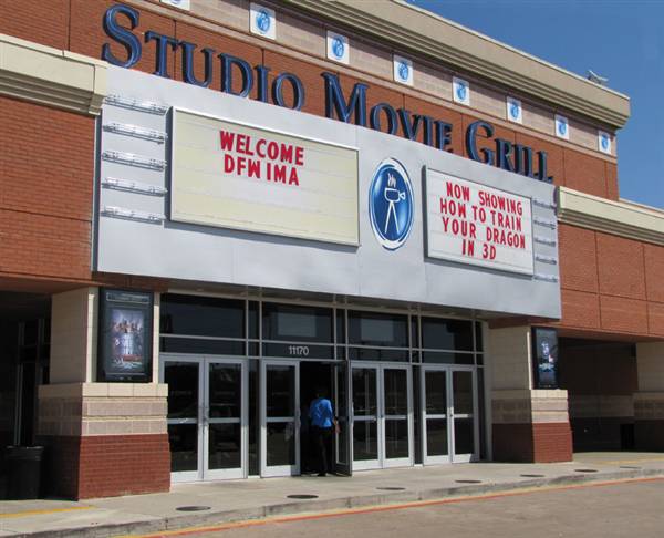 Studio Movie Grill - Dallas Royal