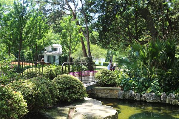 Dallas Arboretum & Botanical (7/15/2016)