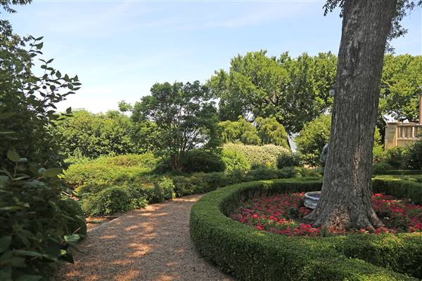 Dallas Arboretum & Botanical (7/15/2016)