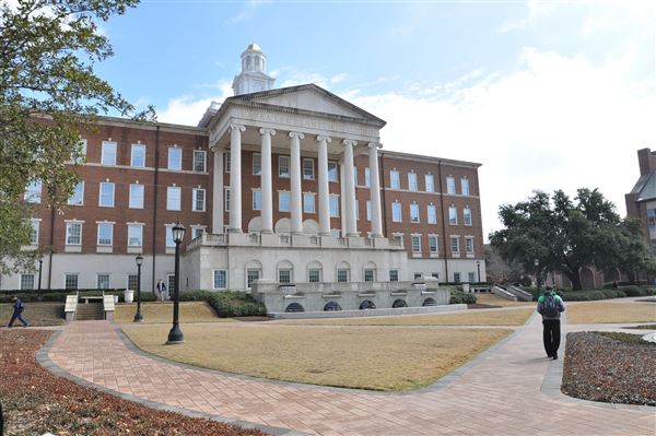 Southern Methodist University (9/30/2022 - Credits: Aaron Holloway)