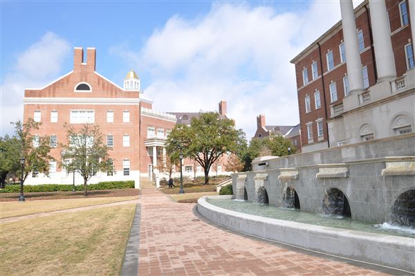 Southern Methodist University (9/30/2022 - Credits: Aaron Holloway)
