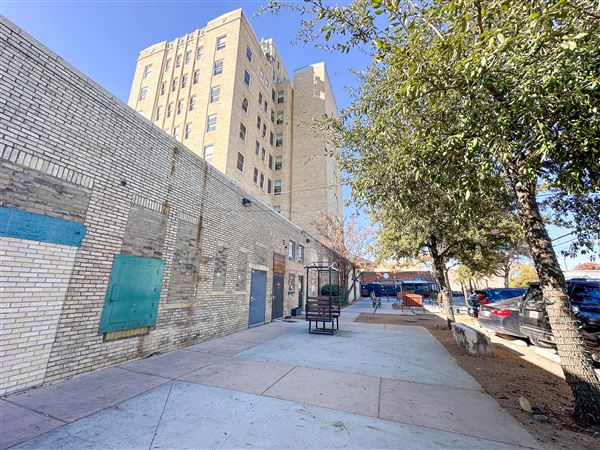 Jefferson Street, Oak Cliff (5/9/2025)