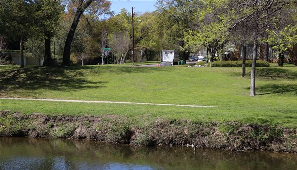 William B. Dean Park