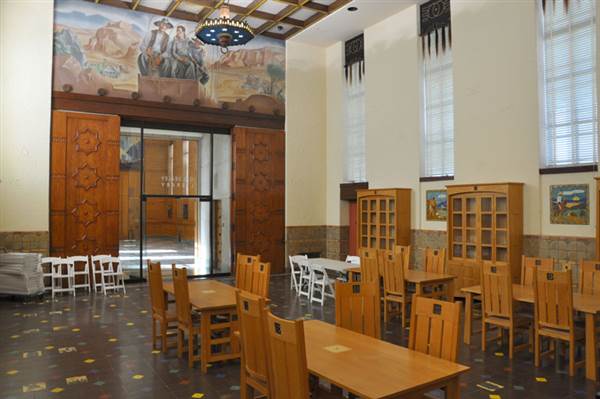 Fair Park - Hall of State - W. Tx. room/Library (3/18/2014 - Credits: Jan Thomas)